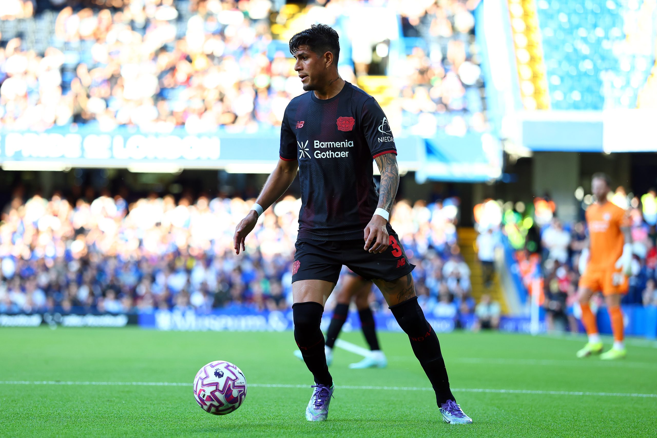 Khuấy đảo TTCN, Arsenal chính thức đón tân binh thứ 8