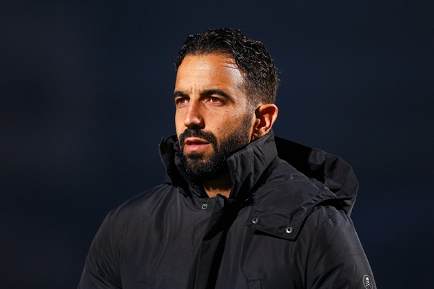 ManUtd chốt HLV thay Amorim