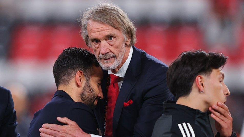 Hé lộ lý do MU chưa sa thải Amorim